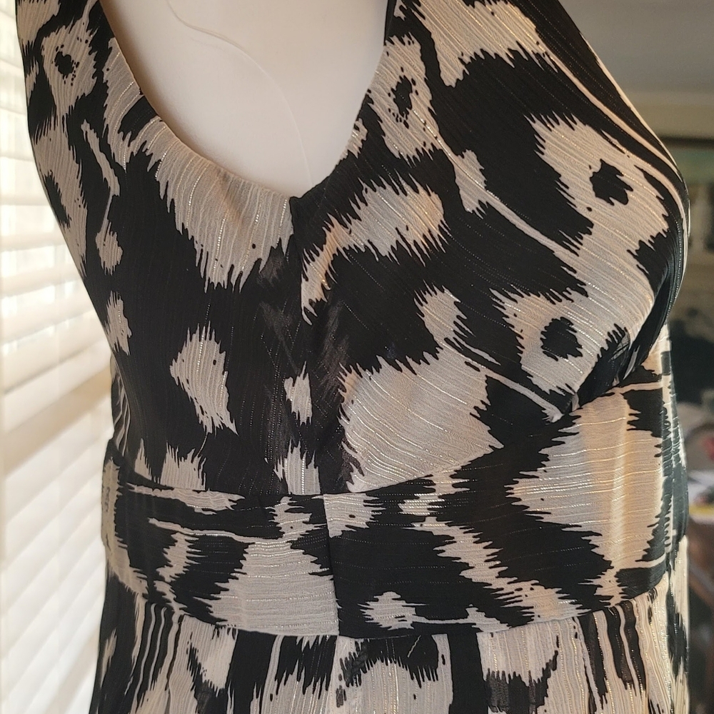 BLACK/WHITE PRINT SLEEVELESS DRESS by R&M RICHARDS, SZ 6P - Picture 8 of 12